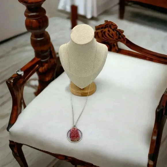 Floral Preservation Art-to-Wear Statement Necklace Gomphrena Resin Pendant 24" - Picture 5 of 5